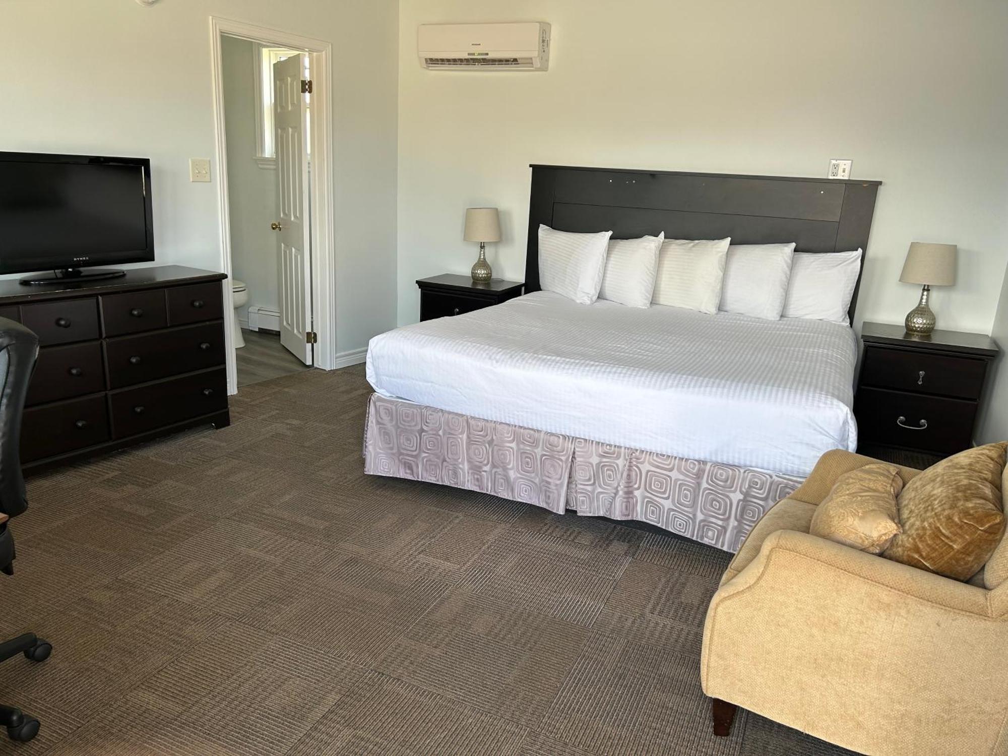 Middleton Motel & Suites Ngoại thất bức ảnh