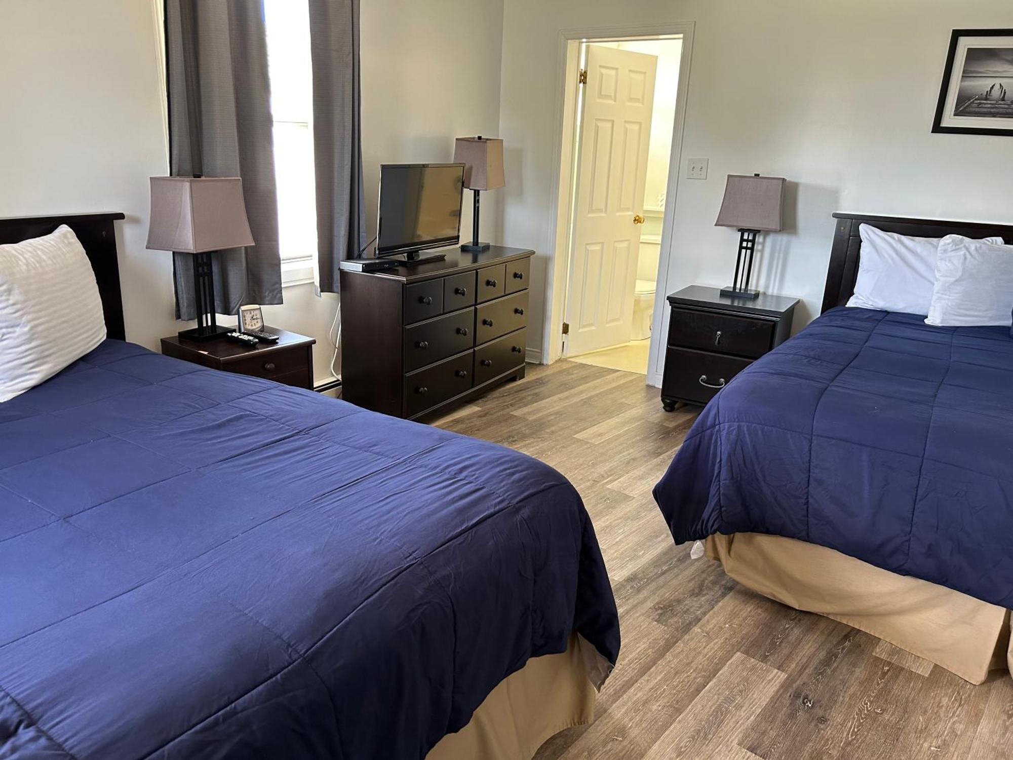 Middleton Motel & Suites Ngoại thất bức ảnh